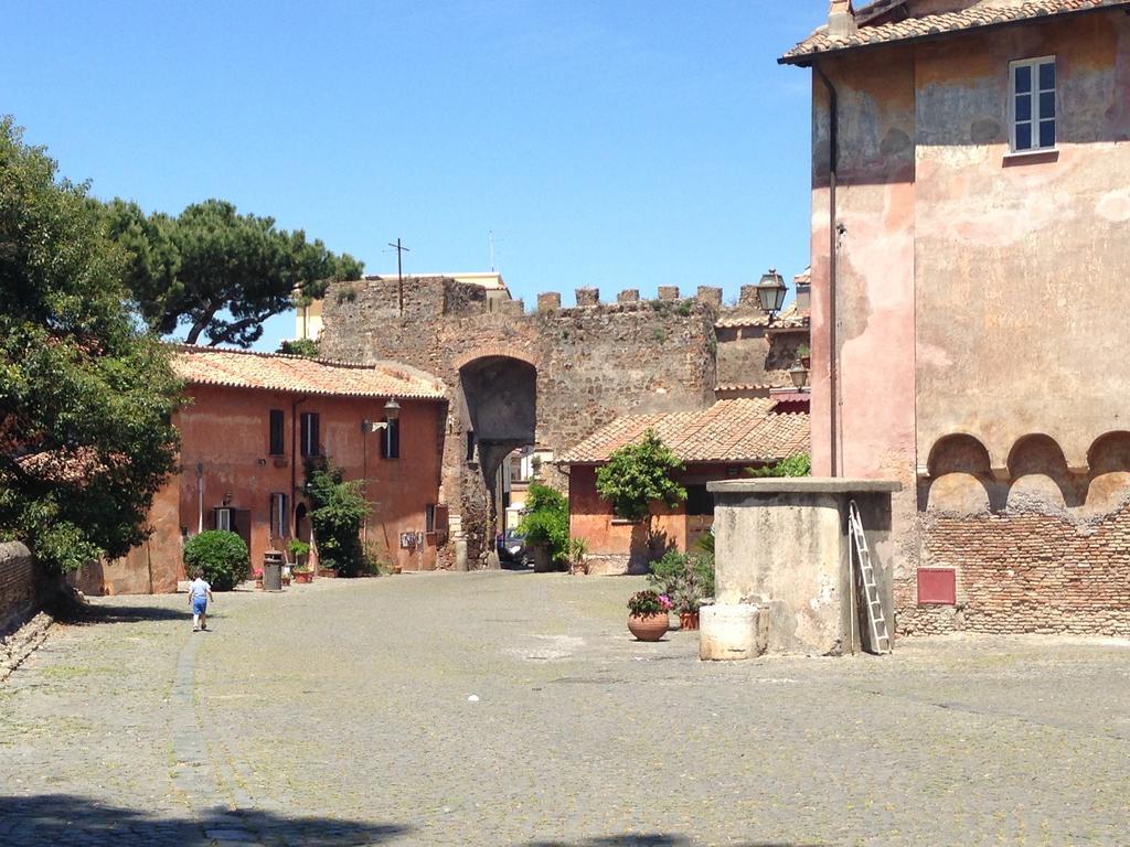 Private Under The Lemon Tree In Ostia Antica Villa Esterno foto